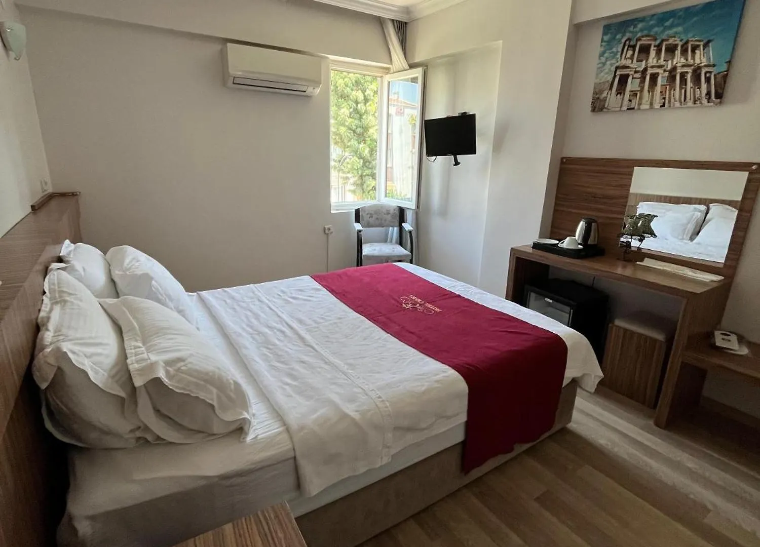 Oda ve Kahvaltı Cenka Otel Selçuk