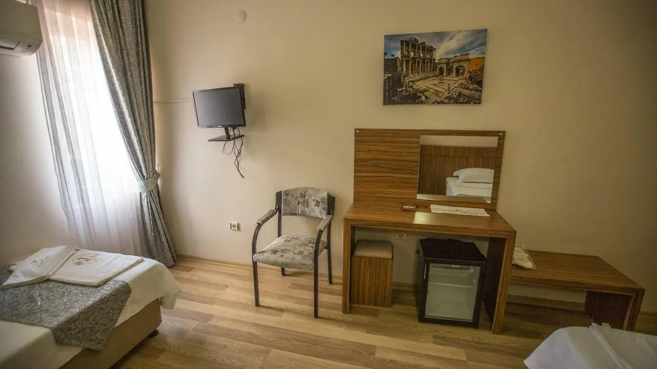 Oda ve Kahvaltı Cenka Otel Selçuk
